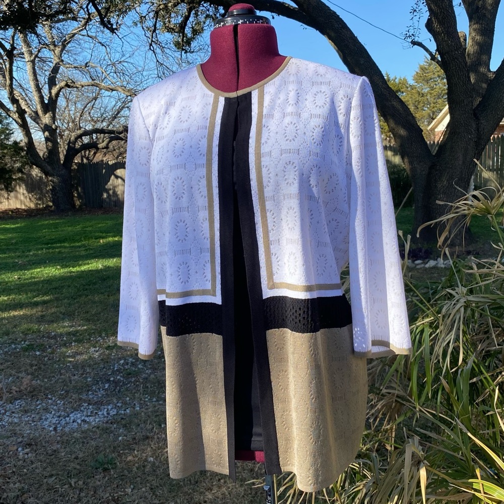 Misook | White & Tan Formal Open Front Cardigan with Lace Pattern XL 👡